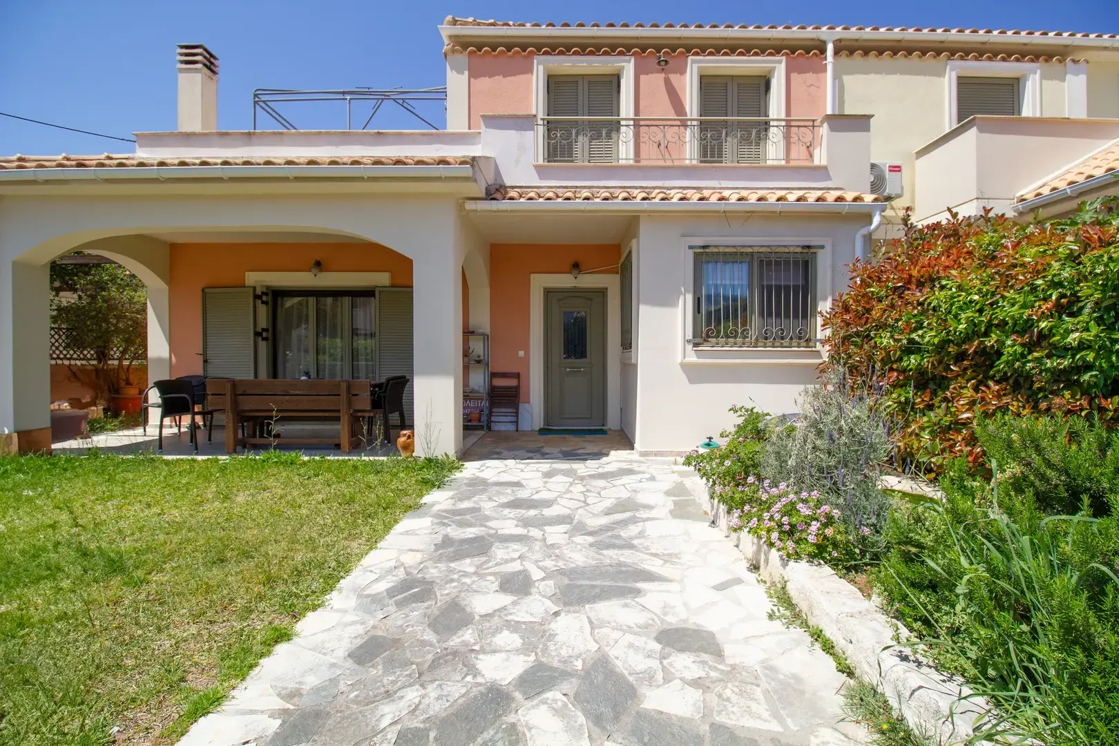 2 - vente maison peratáta îles ioniennes grèce