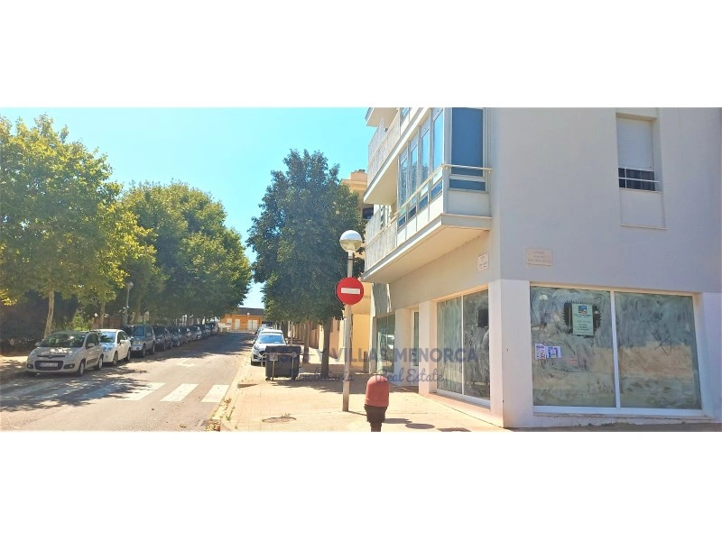 1 - venda espaço comercial mao minorca-ilhas baleares espanha