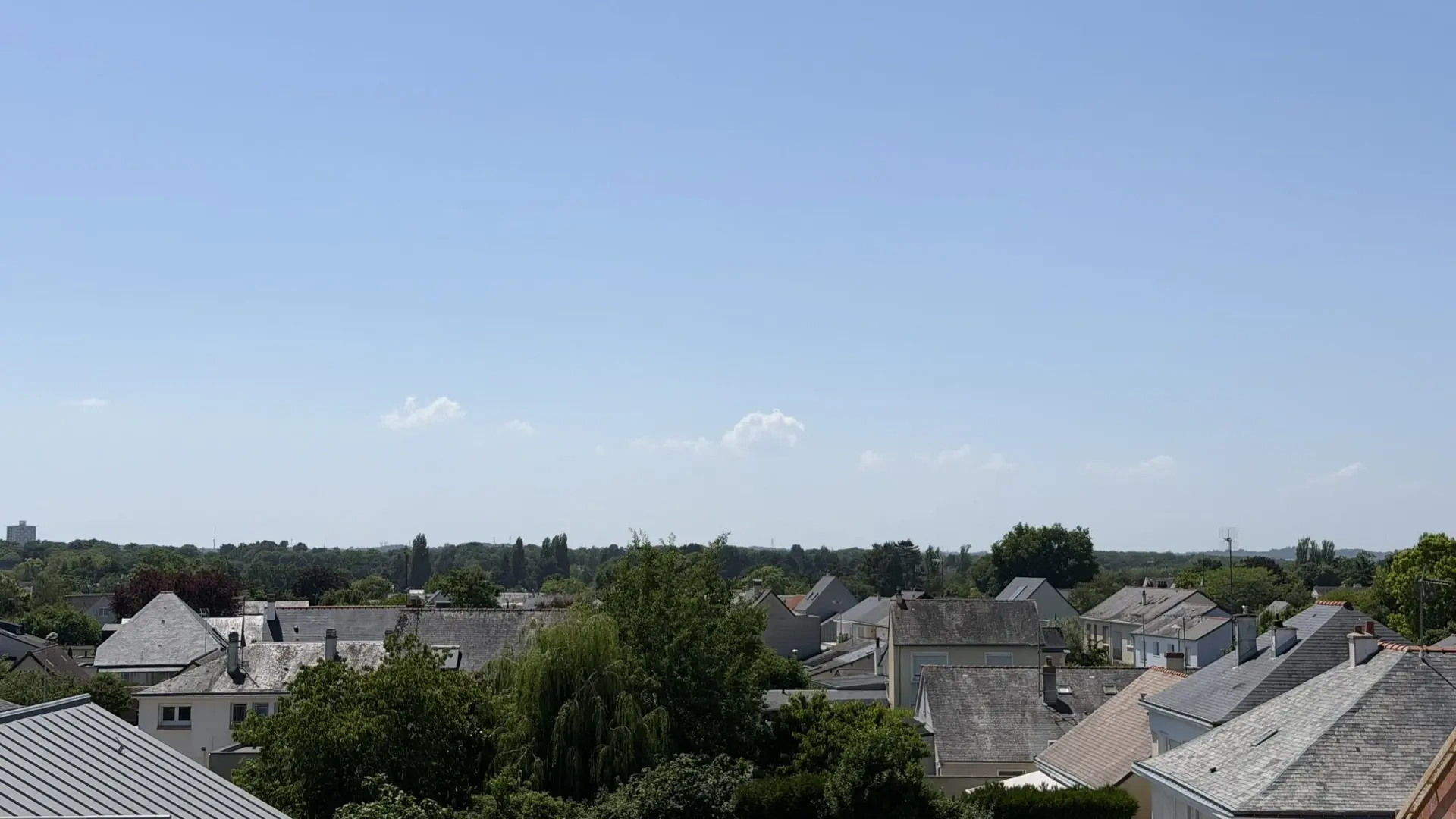 2 - apartment for sale in avrillé vendée france
