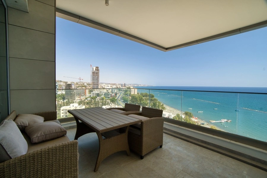 1 - venda apartamento a praia ao pé limassol limassol chipre
