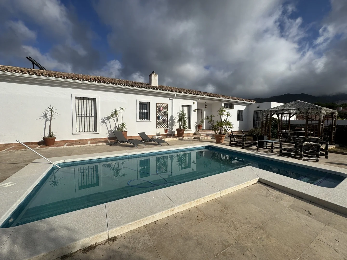 2 - verkoop villa alhaurin de la torre andalusië spanje