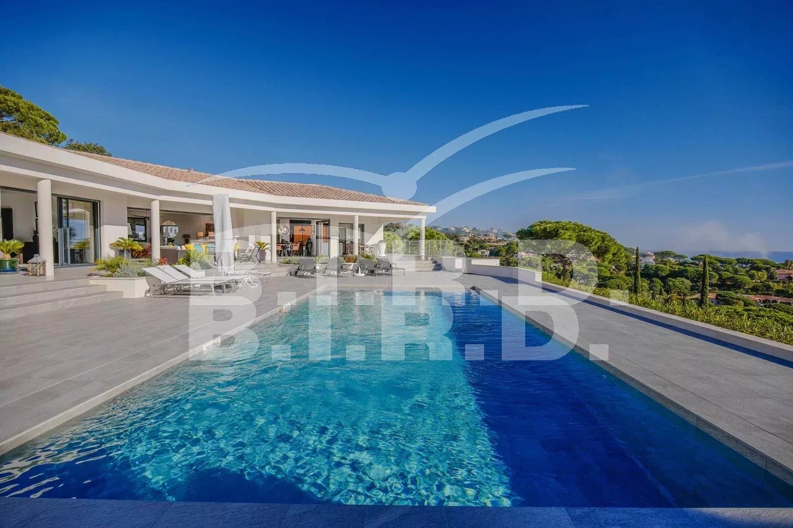 1 - location vacances maison vue mer sainte-maxime var france
