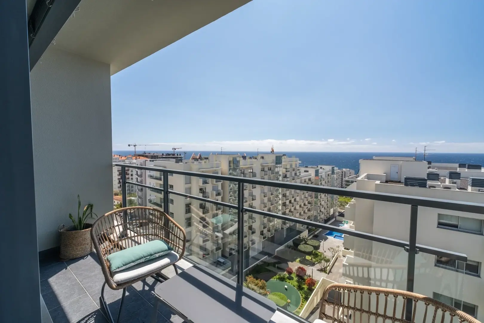 2 - location vacances appartement vue mer funchal madère portugal