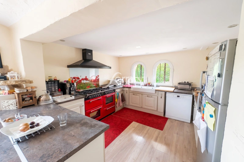 2 - verkoop huis figanières var frankrijk