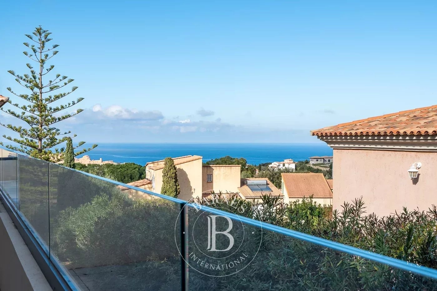 1 - venda apartamento vista de mar l'île-rousse corse (haute) frança