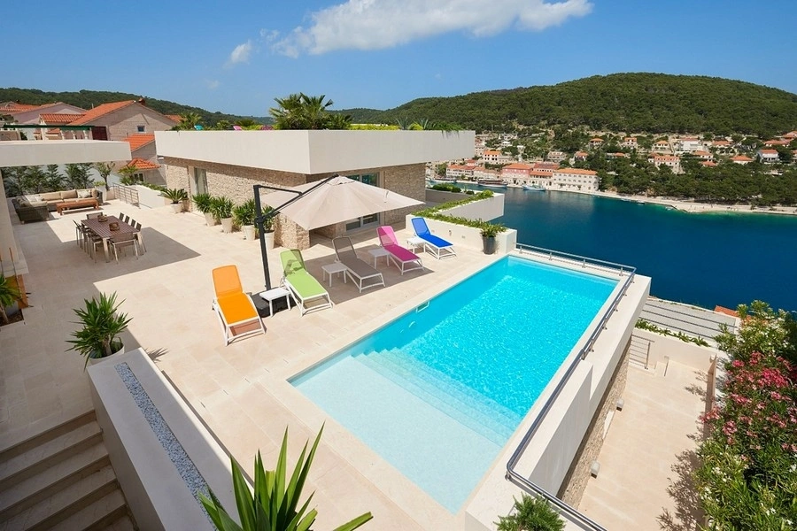 2 - venta casa vista al mar brač split-dalmacia croacia