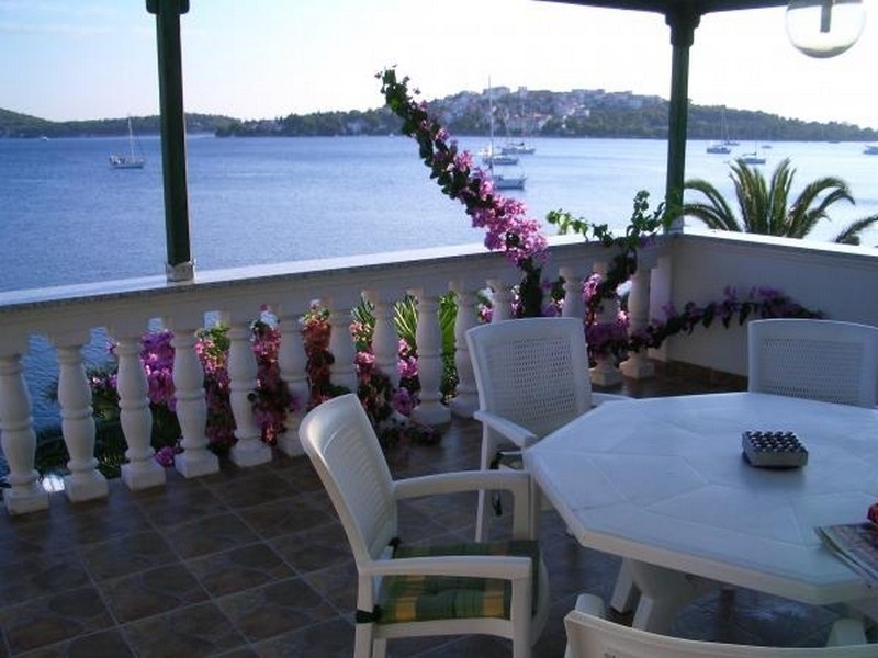 2 - vendita stabile vista mare rogoznica sebenico e tenin croazia