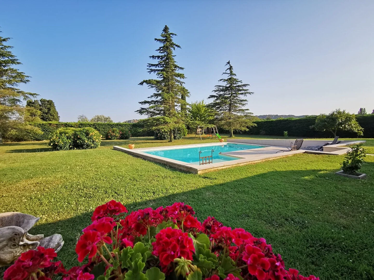 2 - house for sale in sauveterre gard france
