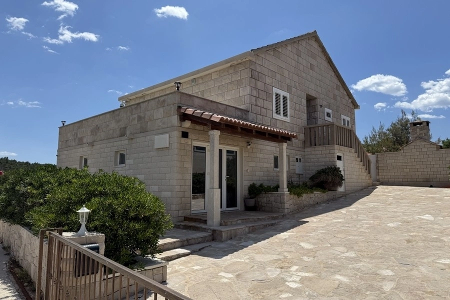2 - vente maison vue mer brač split-dalmatie croatie