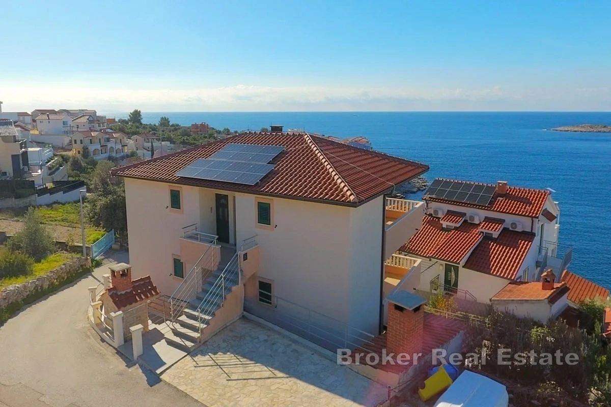 1 - venta casa vista al mar rogoznica šibenik-knin croacia