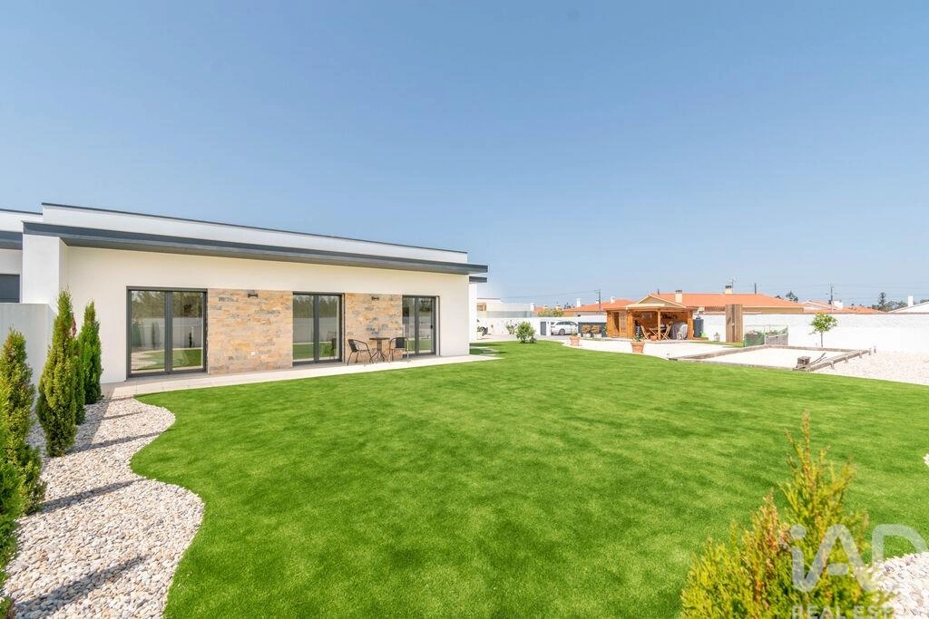 2 - house for sale in alcobaça centro region portugal