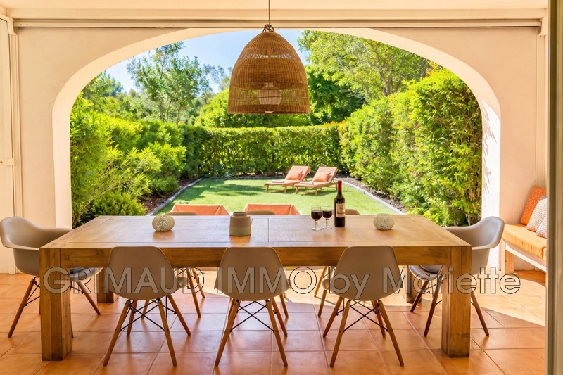 1 - venta casa grimaud var francia