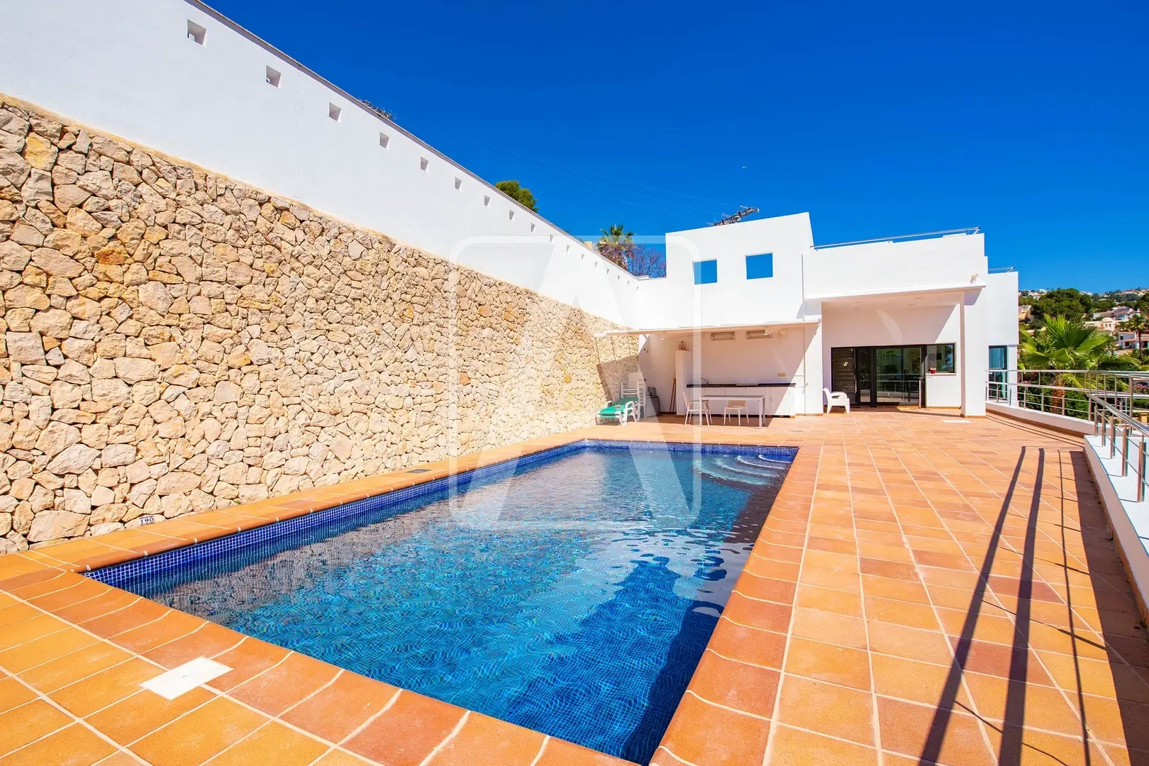 Casa vista de mar com terraco