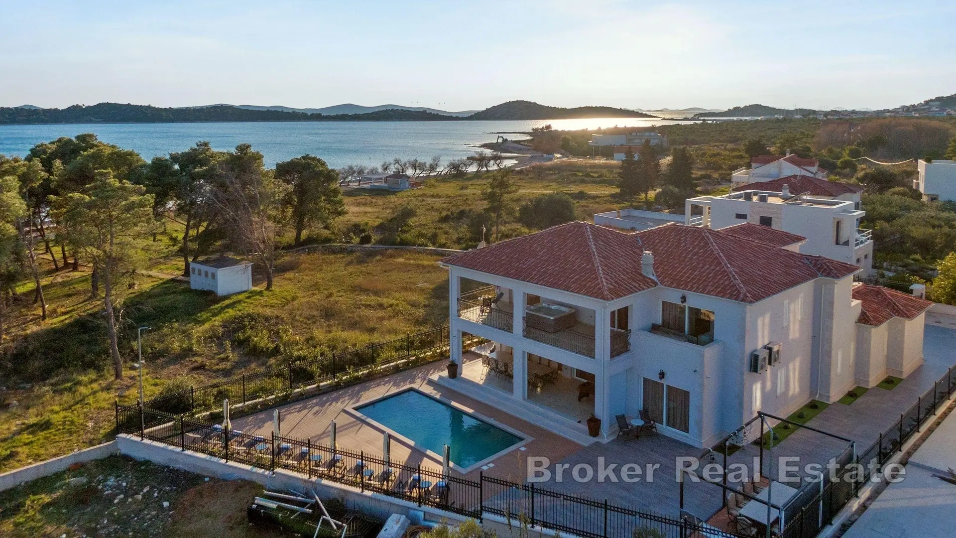 1 - venta casa vista al mar šibenik šibenik-knin croacia