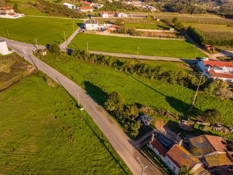 2 - plot of land for sale in alfeizerão centro region portugal