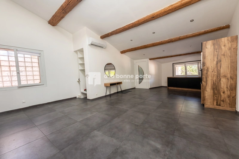2 - vendita casa ventabren bocche del rodano francia