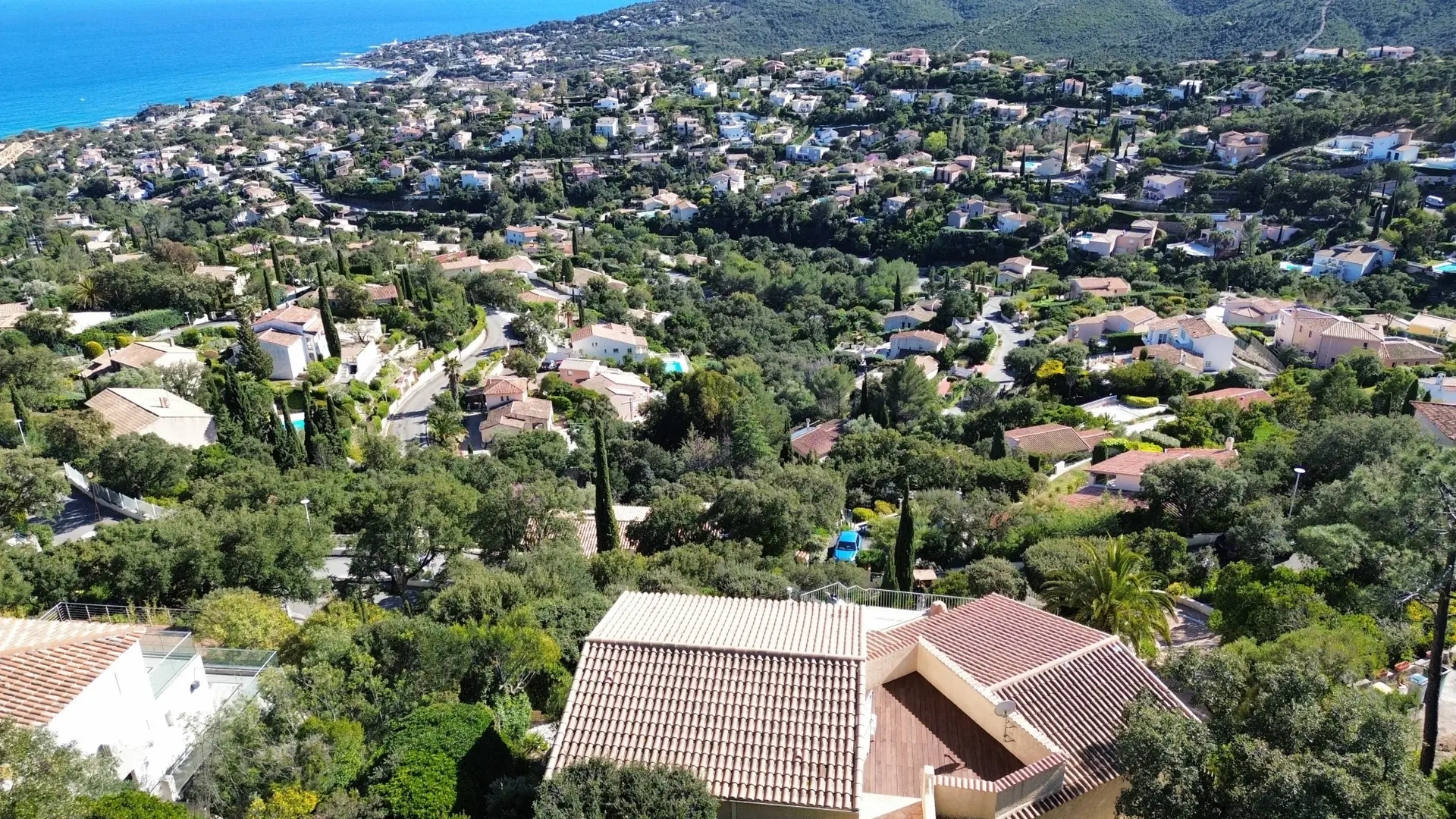 2 - vente maison vue mer roquebrune-sur-argens var france