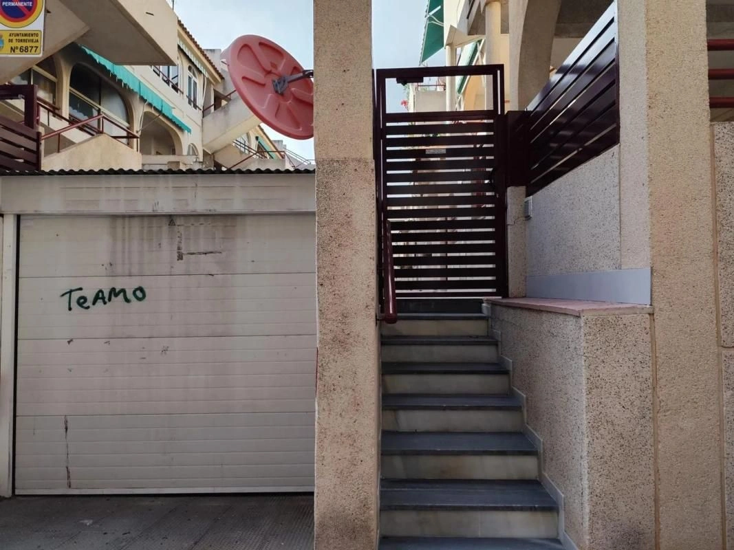 2 - venta apartamento torrevieja - costa blanca comunidad valenciana españa