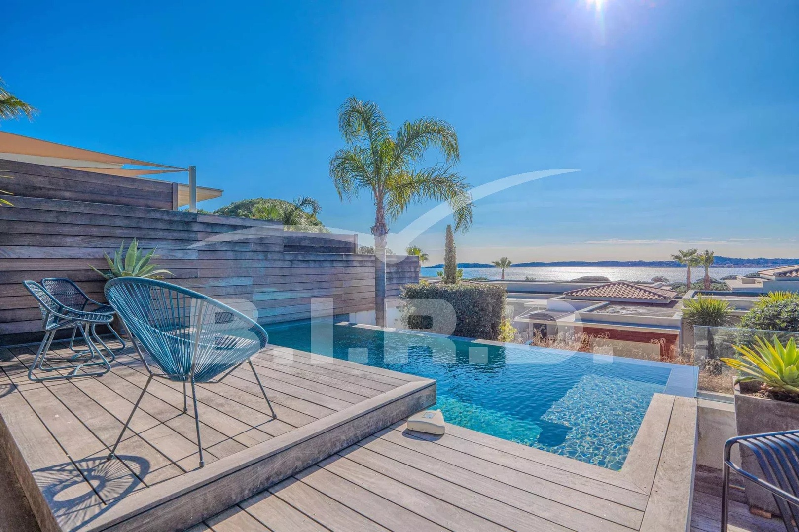 1 - location vacances maison vue mer sainte-maxime var france