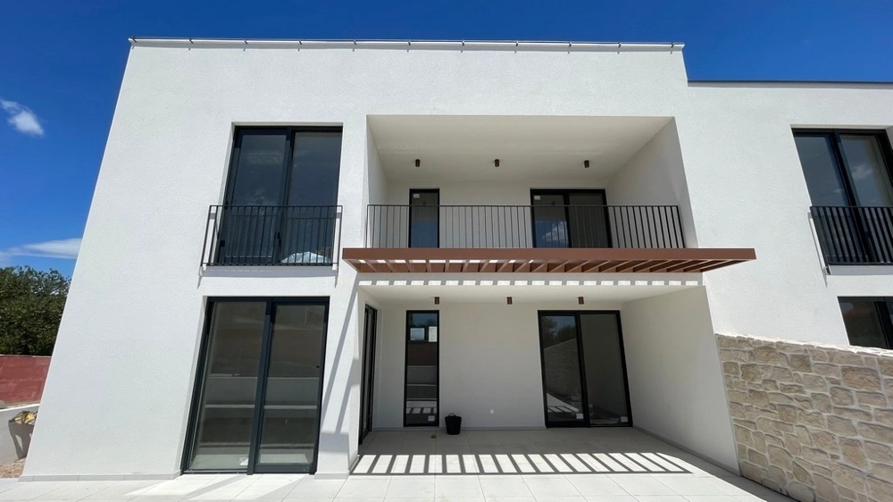 2 - venta casa vista al mar vodice šibenik-knin croacia
