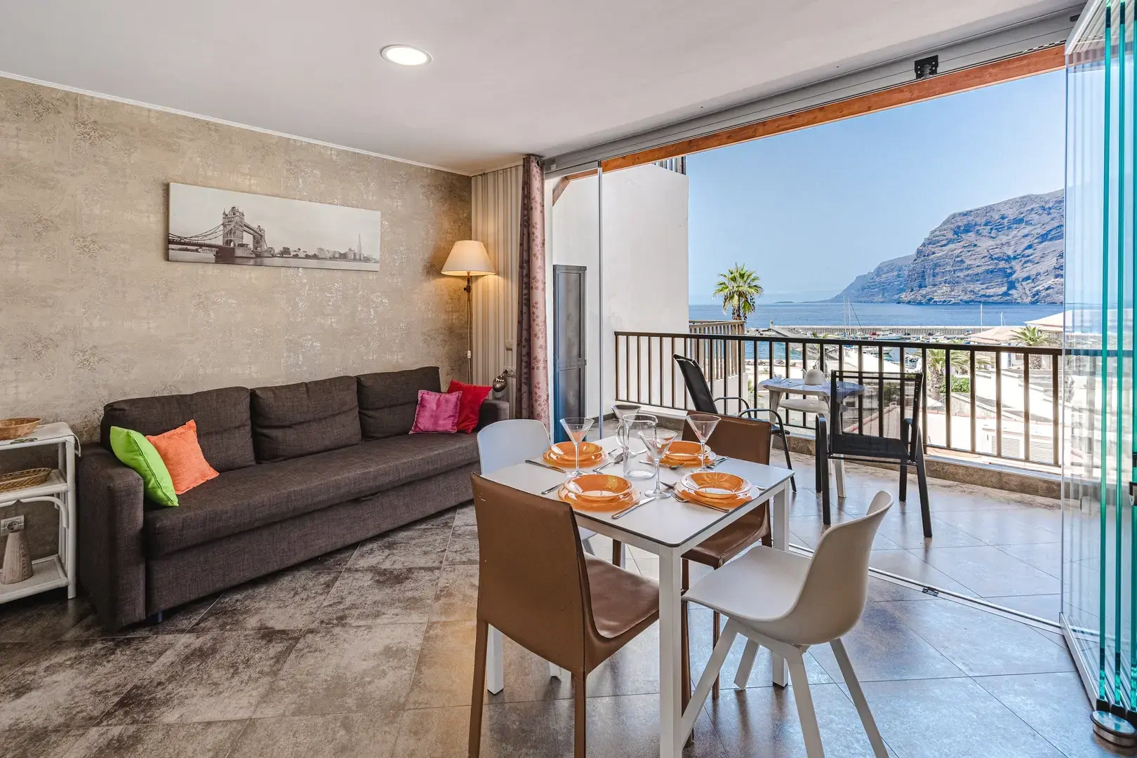 2 - verkoop appartement uitzicht op zee acantilados de los gigantes tenerife - canary islands spanje