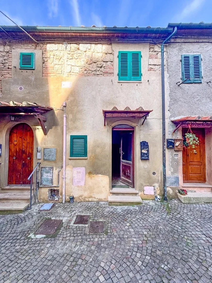 2 - apartment for sale in bibbona tuscany italy