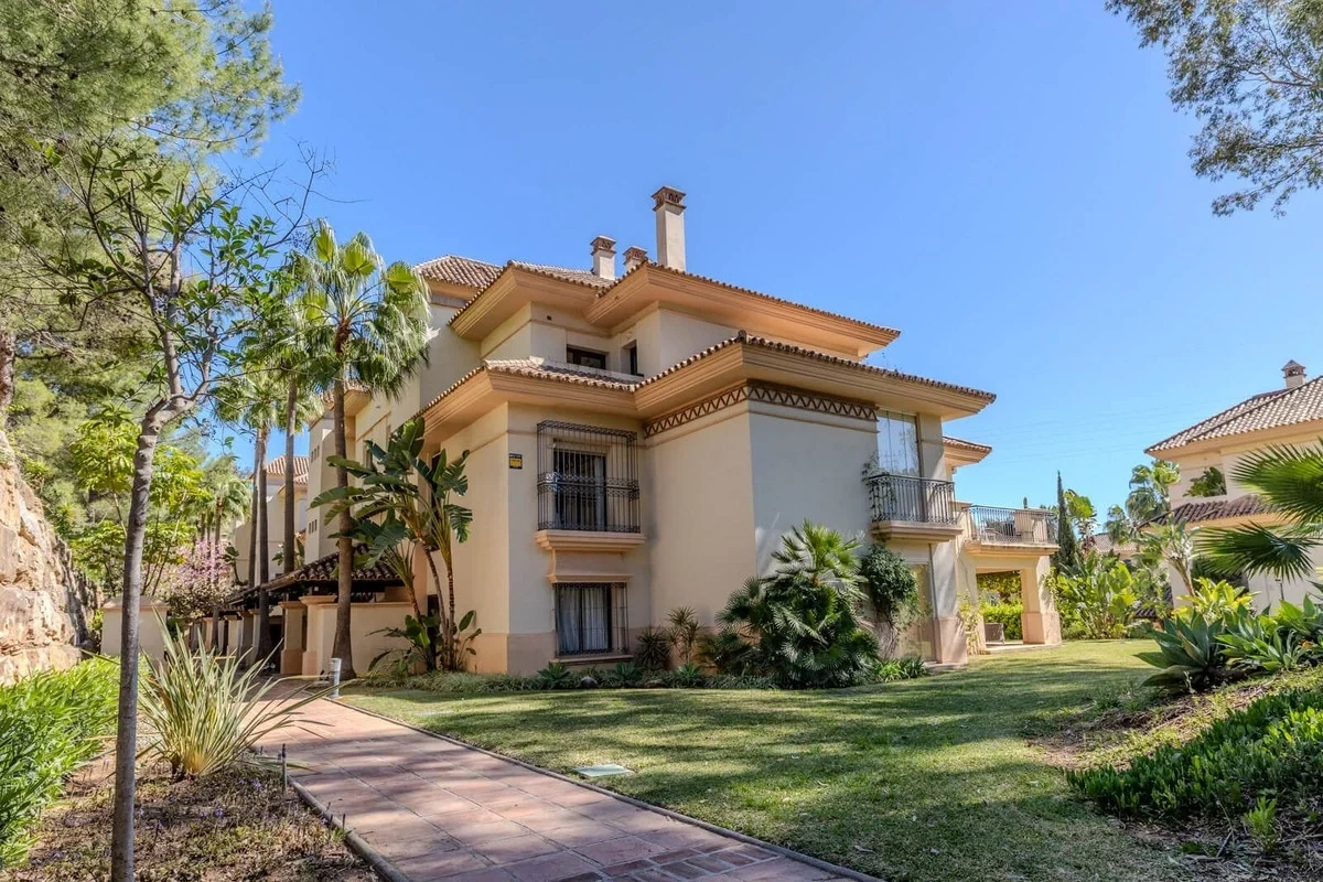 2 - apartment for sale in marbella - costa del sol andalusia spain