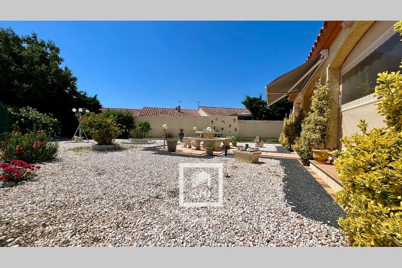 2 - house for sale in saint-laurent-de-la-salanque pyrénées-orientales france