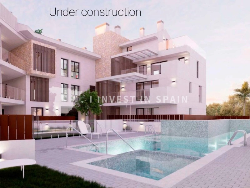 Apartamento con piscina