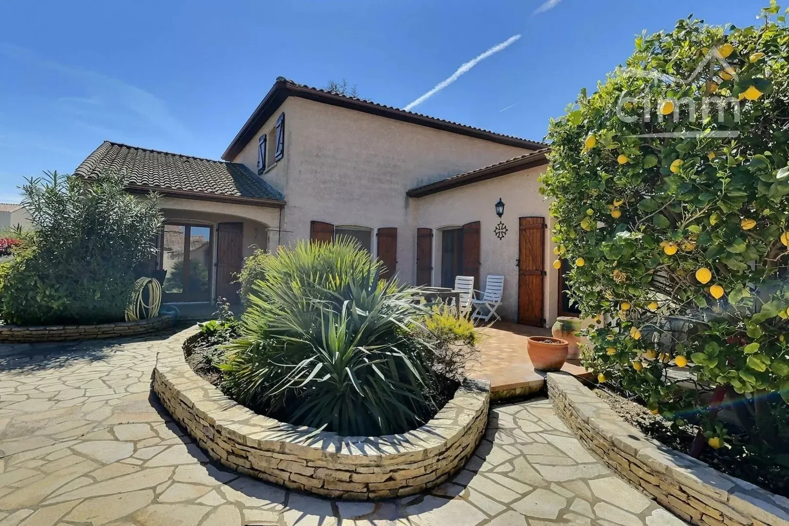 2 - venda casa lespignan herault frança