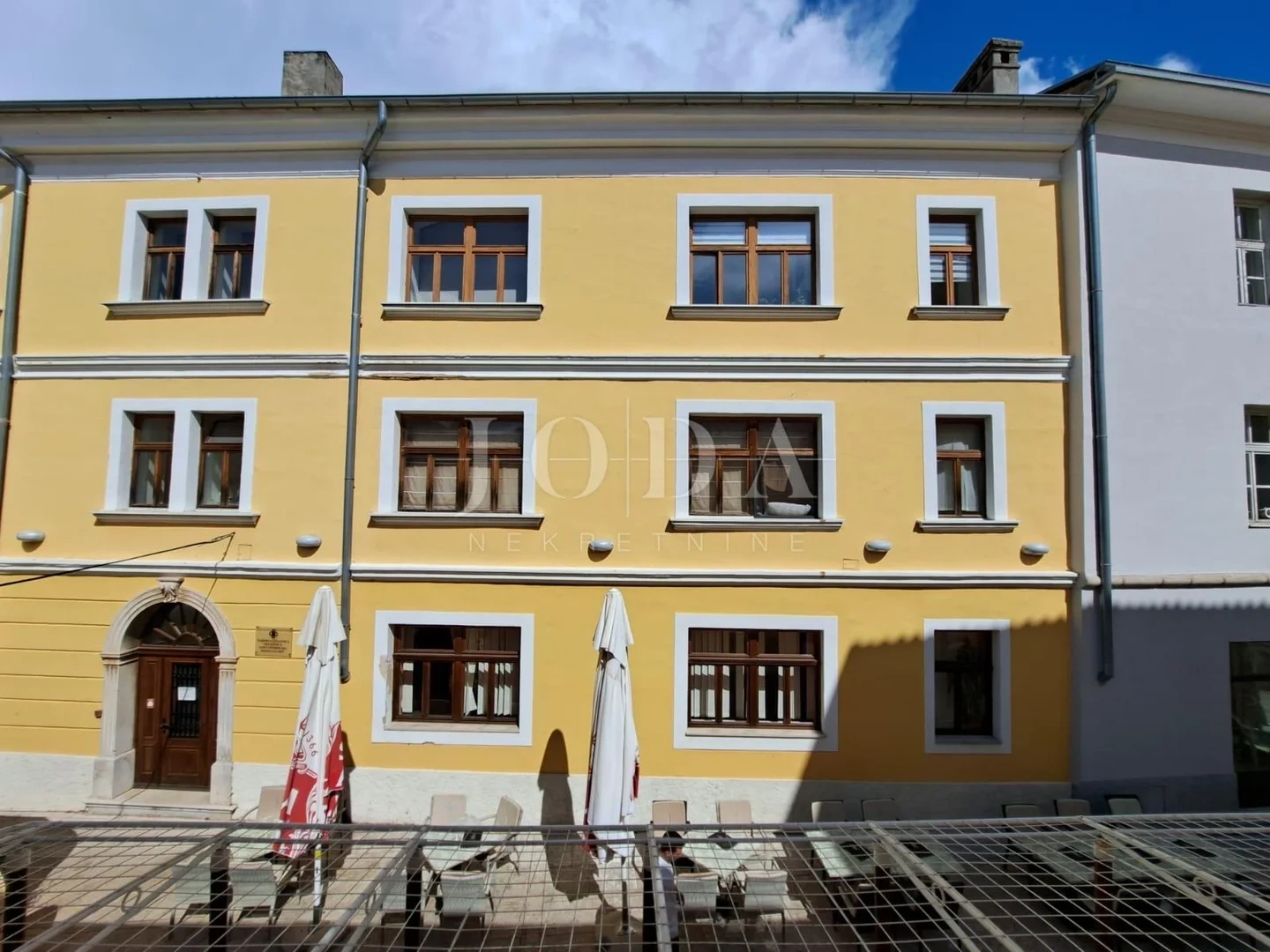 2 - vendita commercio novi vinodolski litoraneo-montana croazia