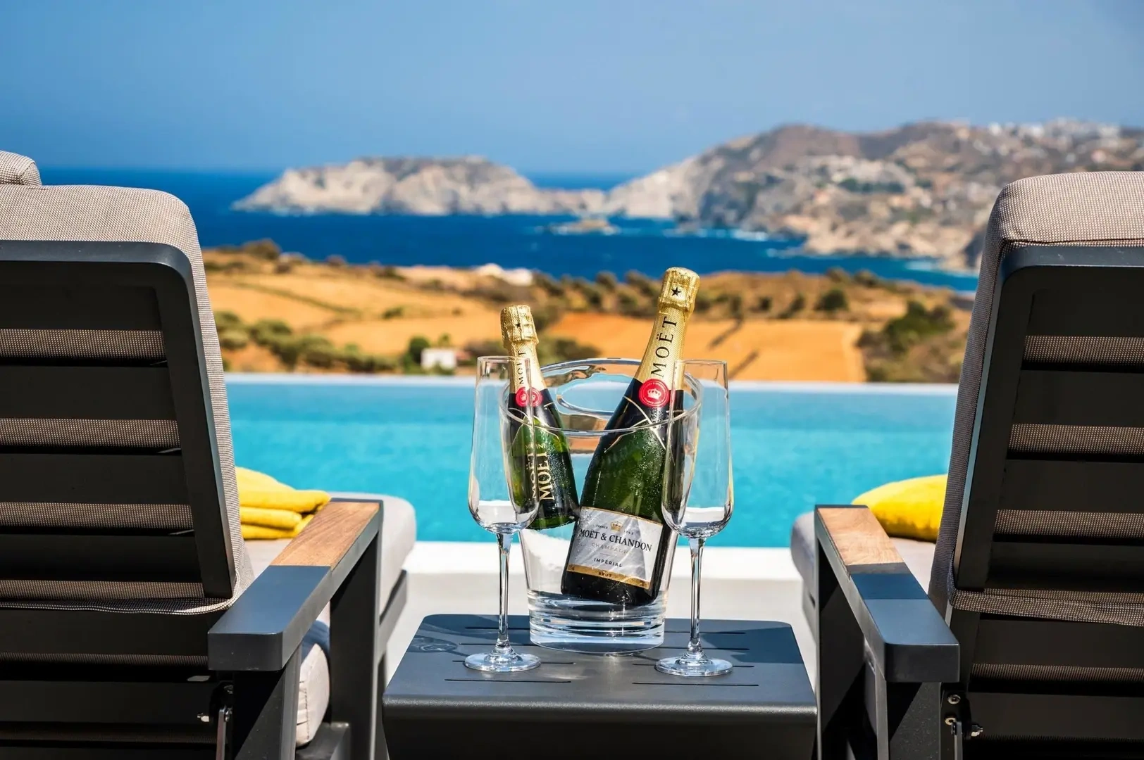2 - sea view villa for sale in agía pelagía crete greece