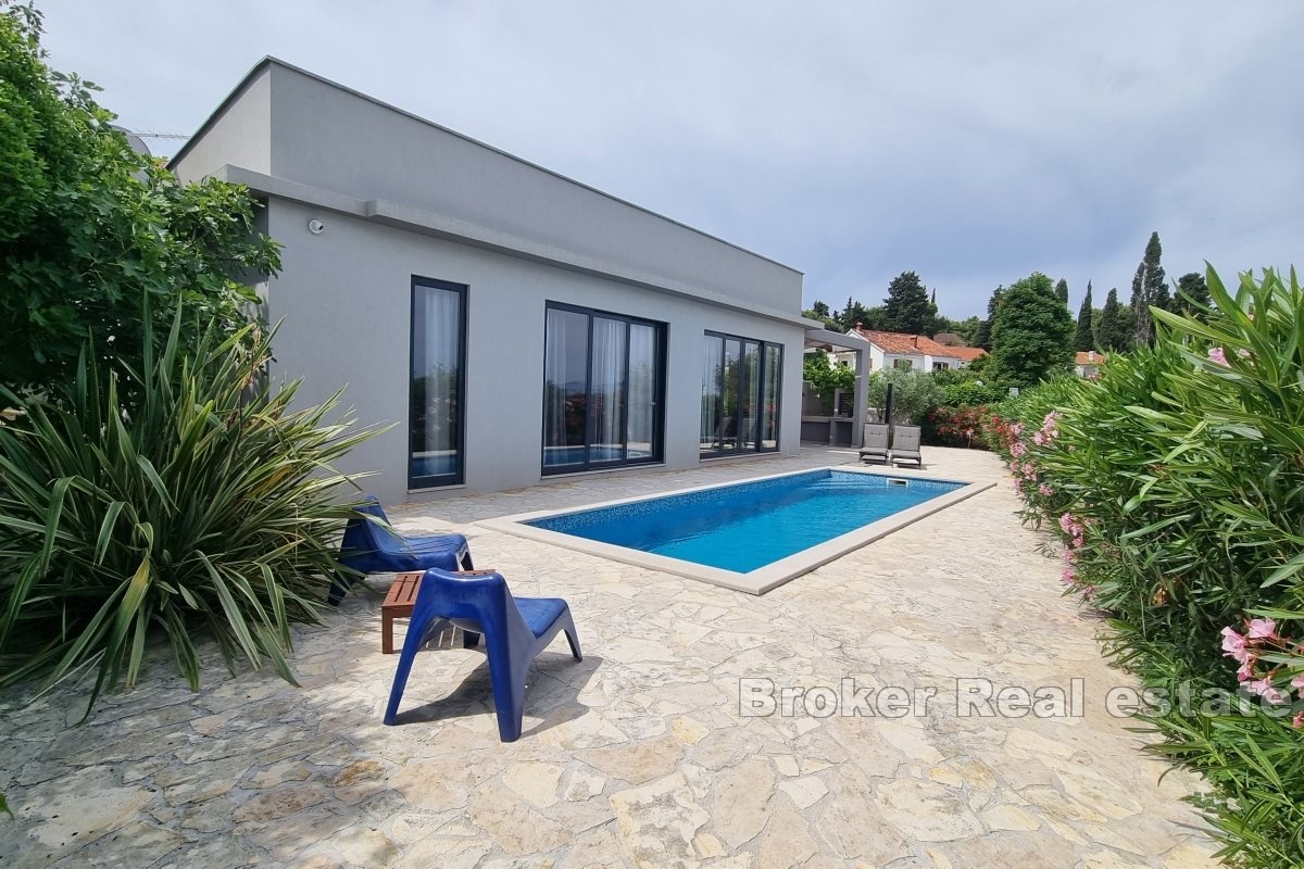 2 - venta casa vista al mar brač split-dalmacia croacia