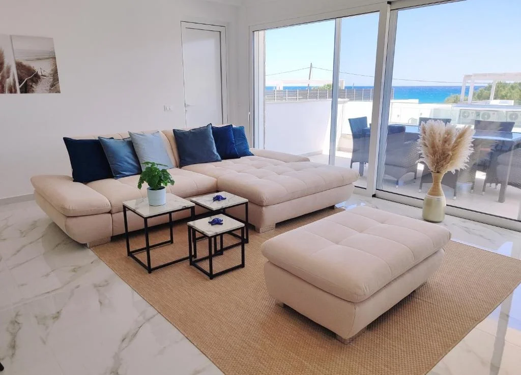 1 - venda apartamento frente ao mar makry-gialos creta grécia