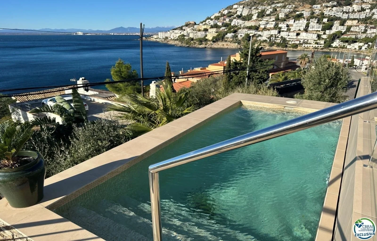 2 - venta casa frente al mar roses cataluña españa