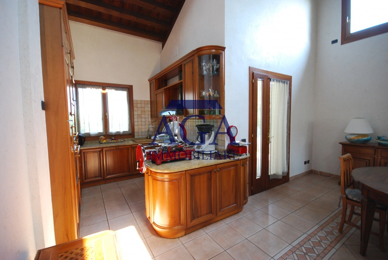 2 - venta casa pieve di soligo véneto italia