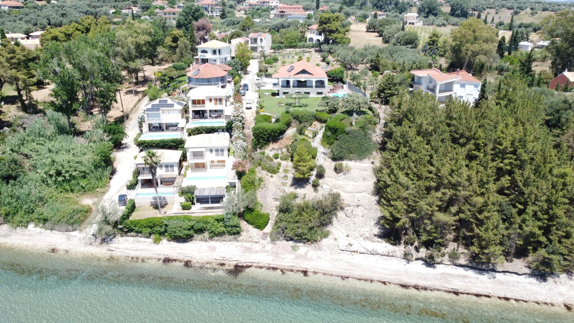 2 - vente maison pieds dans l'eau pogoniá grèce occidentale grèce