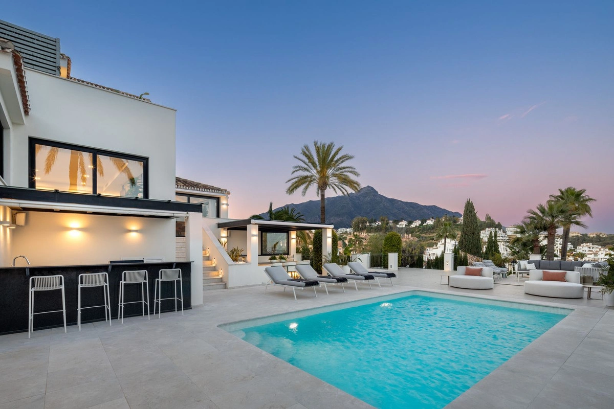 2 - venda villa vista de mar nueva andalucia andaluzia espanha