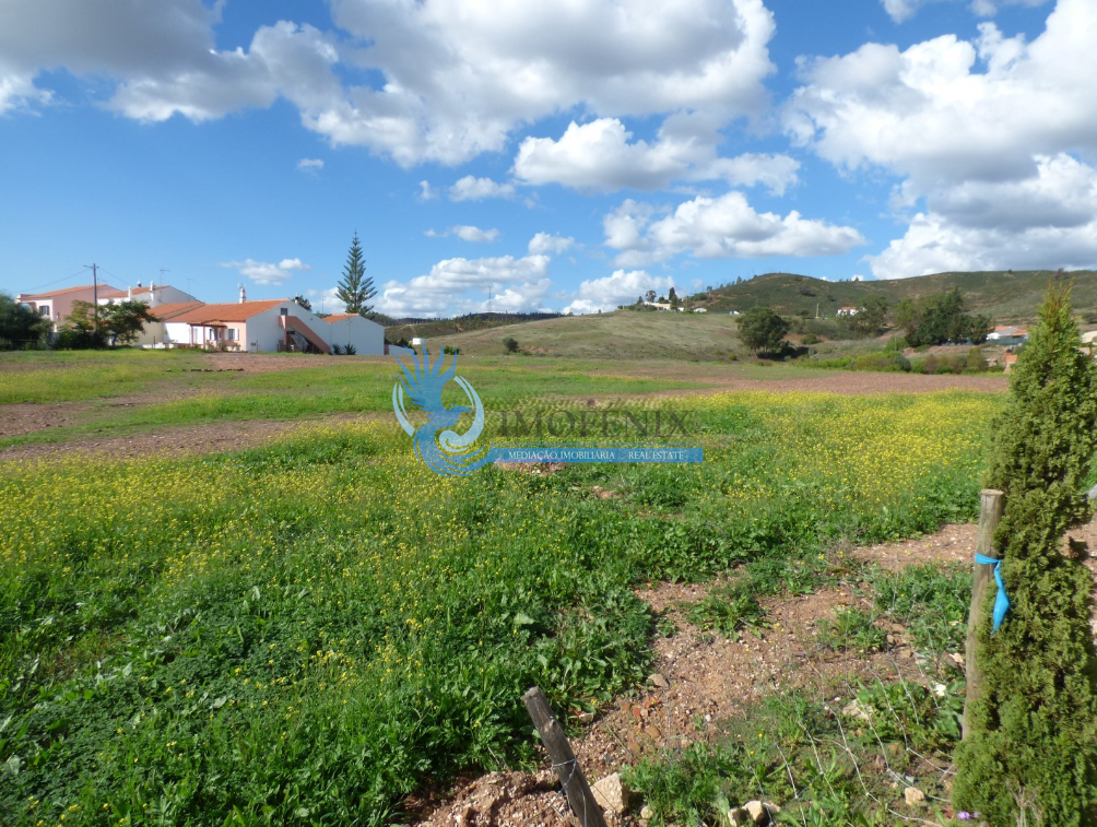 1 - plot of land for sale in silves algarve portugal