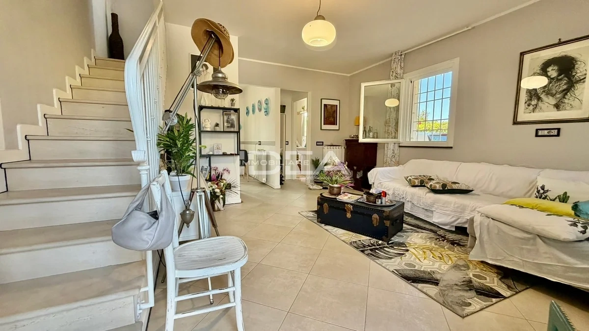 2 - house for sale in lucca tuscany italy