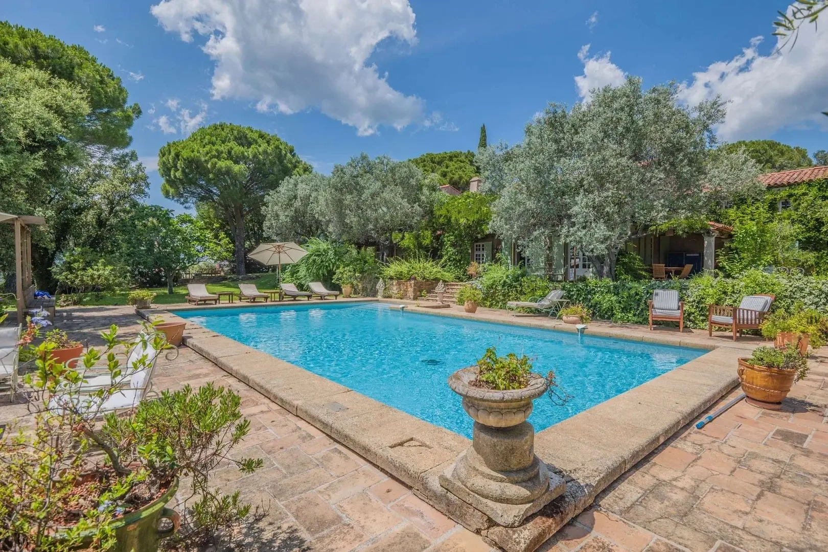 2 - location vacances maison grimaud var france
