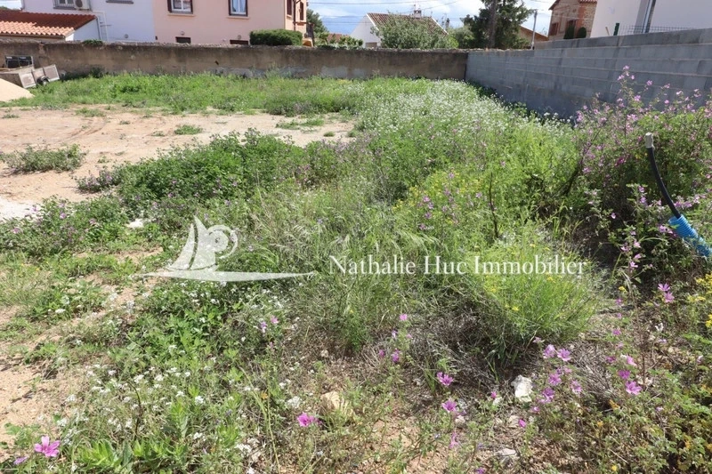 1 - venta terreno fourques gard francia