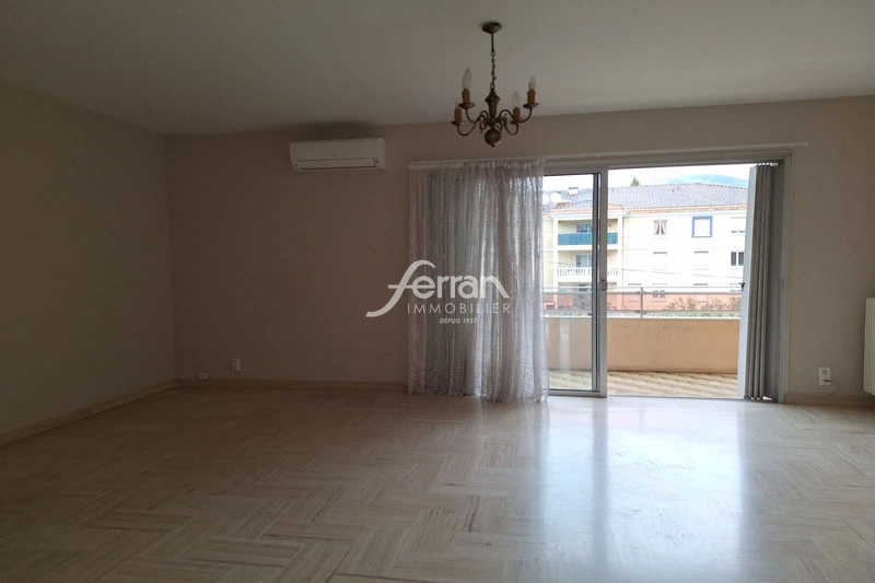 2 - venda apartamento draguignan var frança