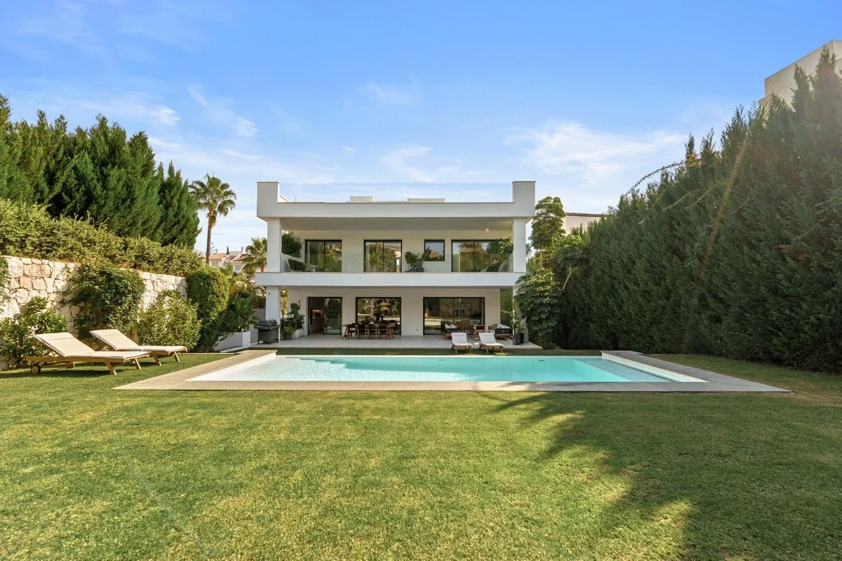 1 - house for sale in nueva andalucia andalusia spain