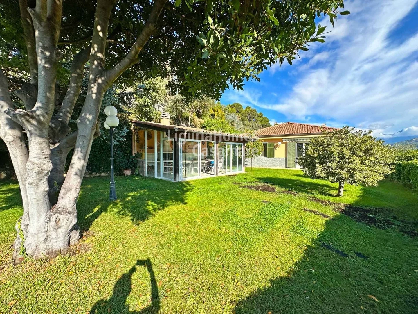 2 - venta villa vista al mar camporosso liguria italia