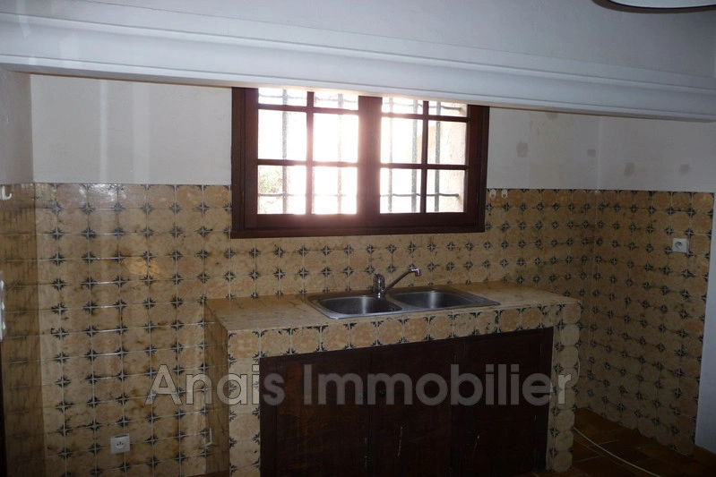 2 - venta casa grimaud var francia