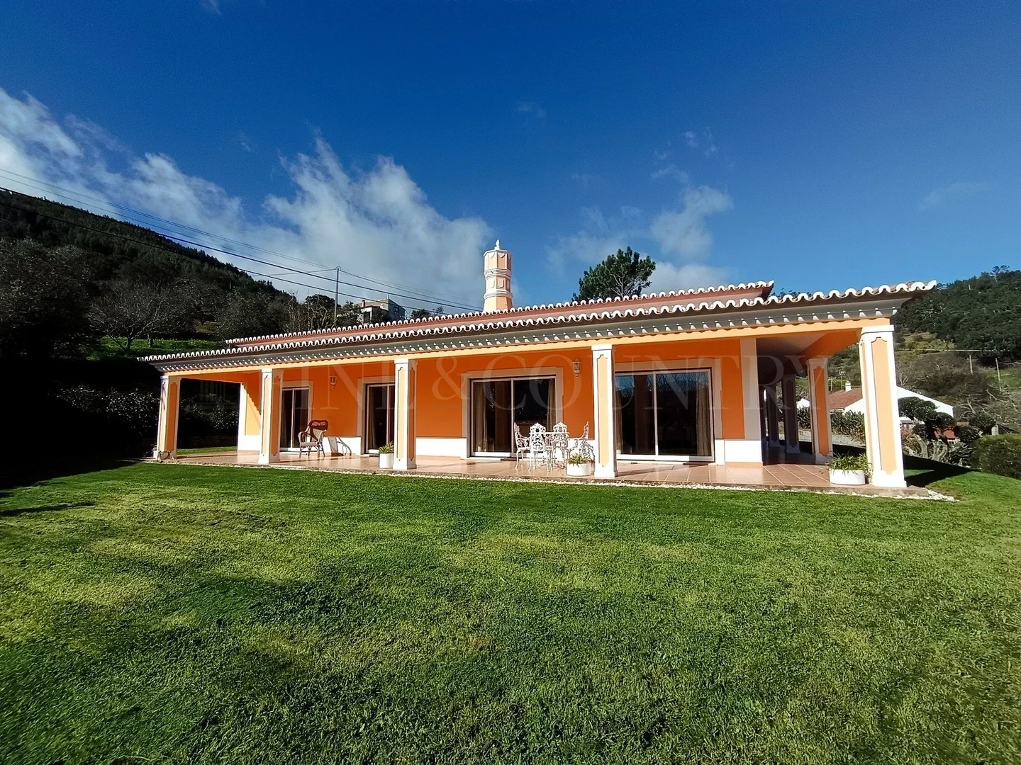 1 - villa for sale in monchique algarve portugal