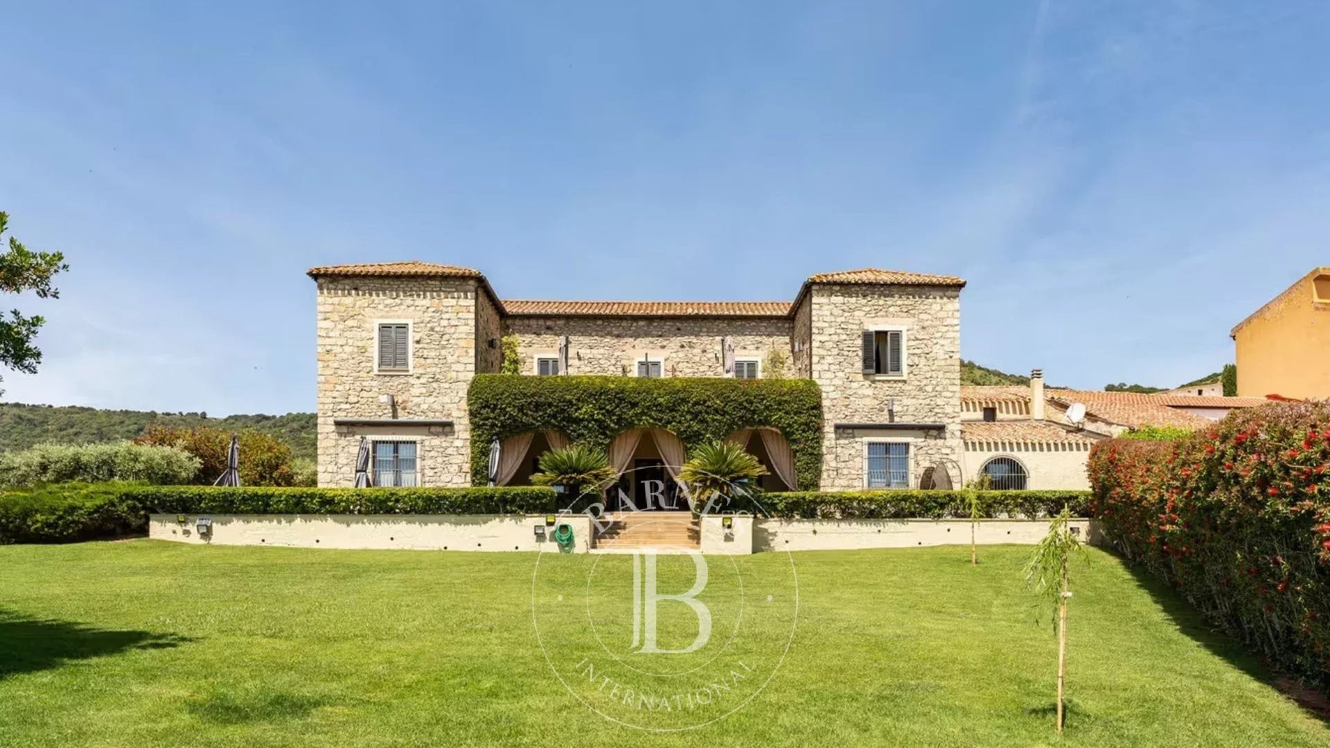 2 - venta casa gesturi cerdeña italia