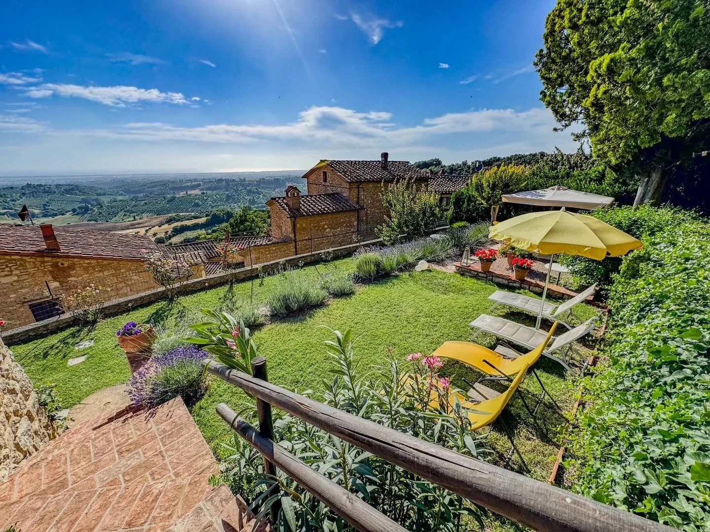 1 - venda apartamento vista de mar casale marittimo toscana itália