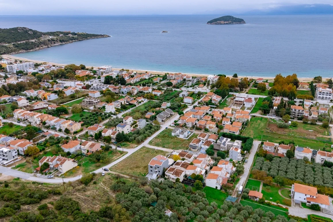 2 - venda villa néa irakleítsa macedónia oriental e trácia grécia